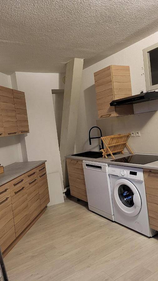 Appartement entier, Two-Bedroom Apartment in Allevard, Isère