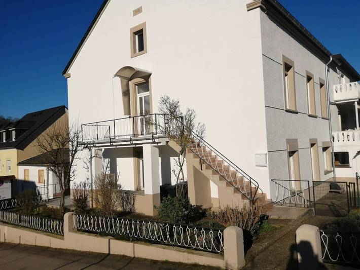 Ferienwohnung für 7 Personen, mit Balkon und Garten in Nittel