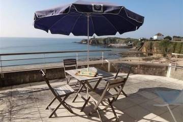 Gîte pour 4 personnes, avec terrasse, animaux acceptés dans Office De Tourisme De Clohars Carnoet