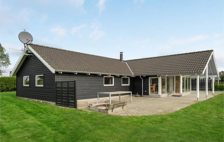 Ferienhaus für 14 Personen, mit Terrasse und Garten sowie Whirlpool und Sauna, mit Haustier in Råbylille Strand - 4