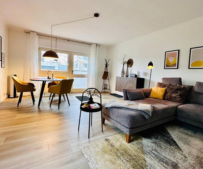 Ferienwohnung für 2 Personen, mit Terrasse und Garten sowie Ausblick