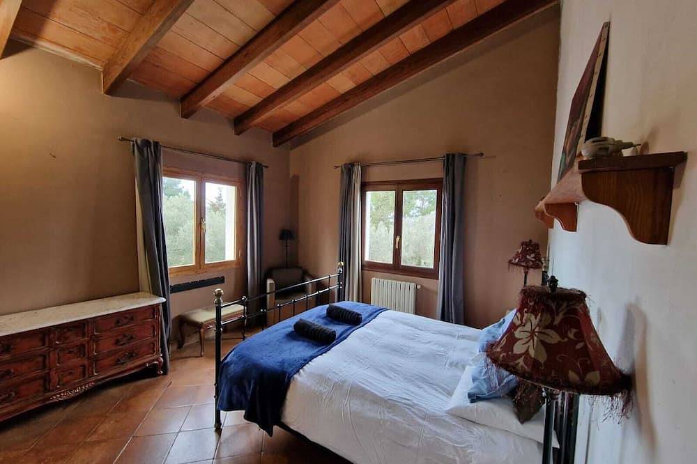 Villa for 6 people with pool in Valldemossa. Ideal for families in George Sand, Valldemossa