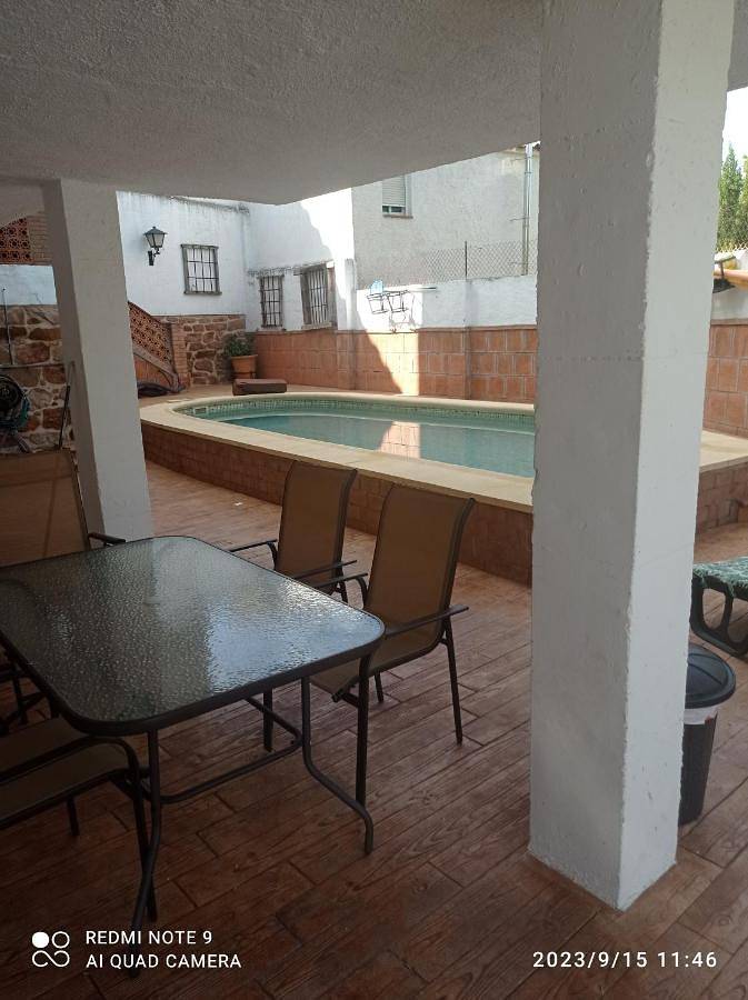 Apartamento de vacaciones para 4 personas, con jardín y piscina - 1