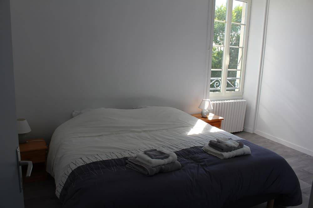 Gîte, 4 ****, \" Le murier du Marais Poitevin\" , jusqu'à 14 personnes in Maillezais, Fontenay-le-Comte