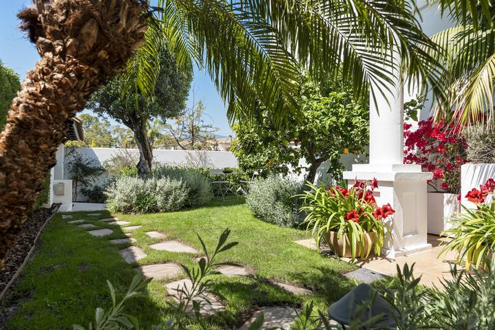 Casa rural para 8 personas, con jardín en San Pedro Alcántara - 2