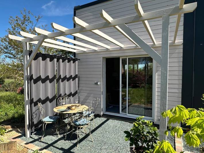 Location de vacances pour 2 personnes, avec terrasse et jardin à Plessé - 2