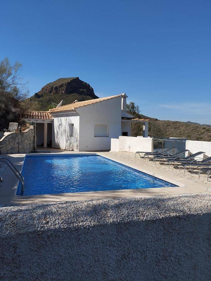 Casa rural para 6 personas, con Terraza además de Piscina y Vistas en Turre