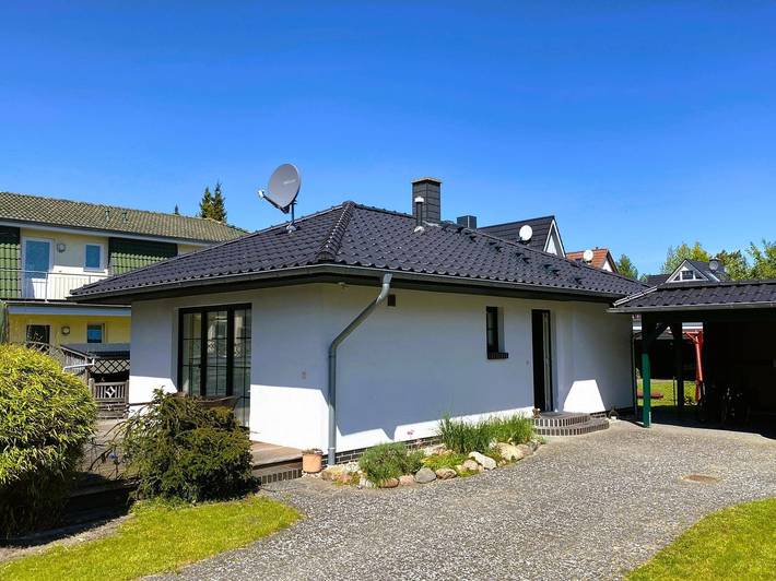 Bungalow für 2 Personen, mit Terrasse und Garten in Zingst - 2