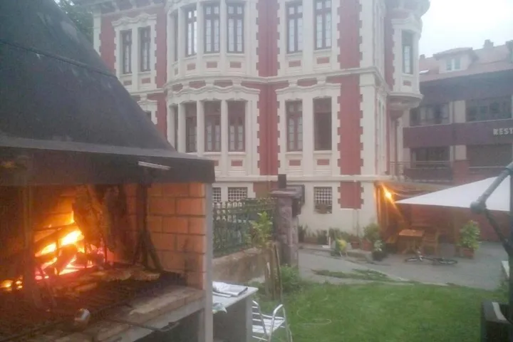 Hotel für 3 Personen, mit Garten und Ausblick - 1