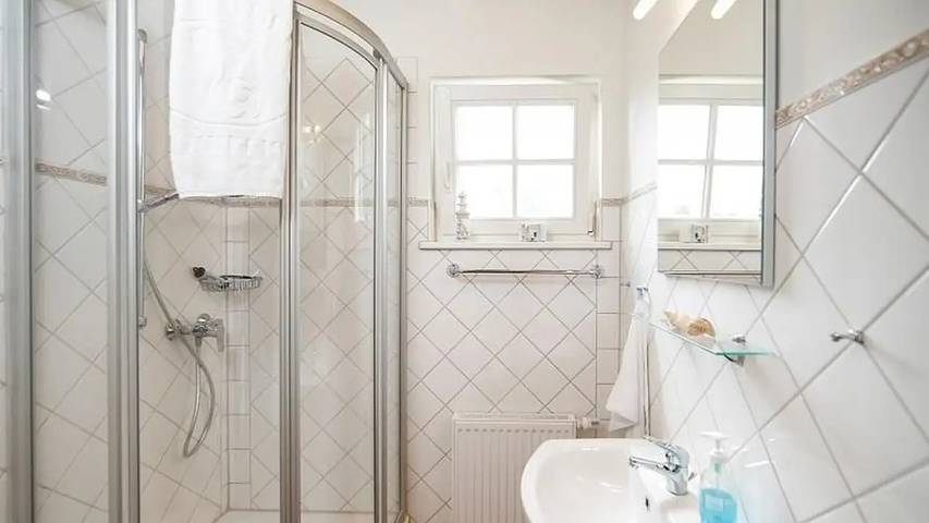 Ferienhaus für 10 Personen, mit Garten und Terrasse in Nienhagen - 4