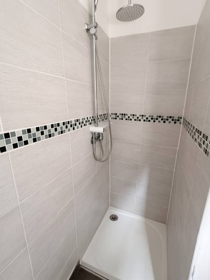 Apartamento entero, Apartment in Valenciennes 70 m², fireplace in Valenciennes, Región de Valenciennes