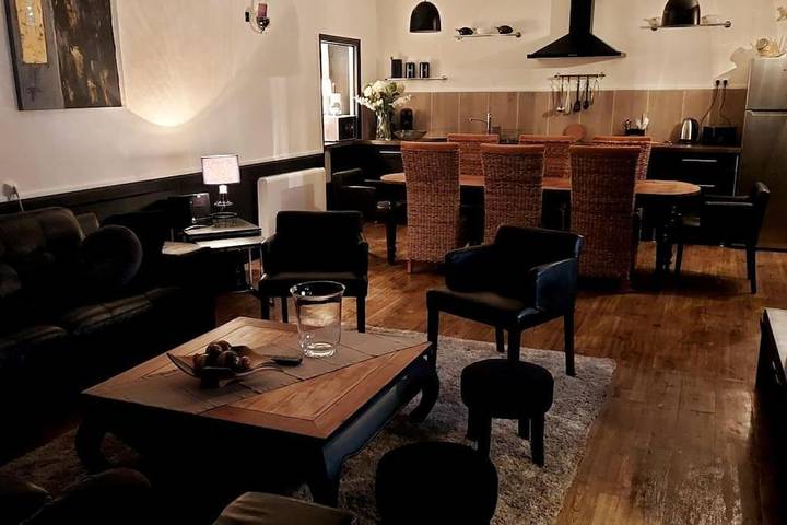 Appartement de vacances pour 10 personnes, avec jardin