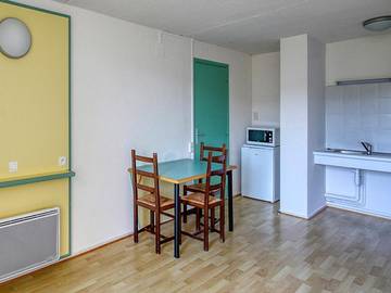 Glamping voor 4 Personen in Miremont, Centraal Massief, Afbeelding 4