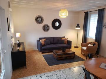 Gîte pour 4 personnes, avec piscine ainsi que terrasse et jardin dans Hauts-de-France