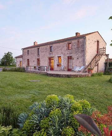 Gîte pour 5 personnes, avec jardin dans Sèvremoine