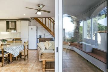 Casa Rural para 10 Personas en Colera, Costa Brava, Foto 2