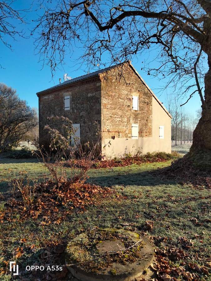 Location de vacances pour 4 personnes, avec jardin à Passage