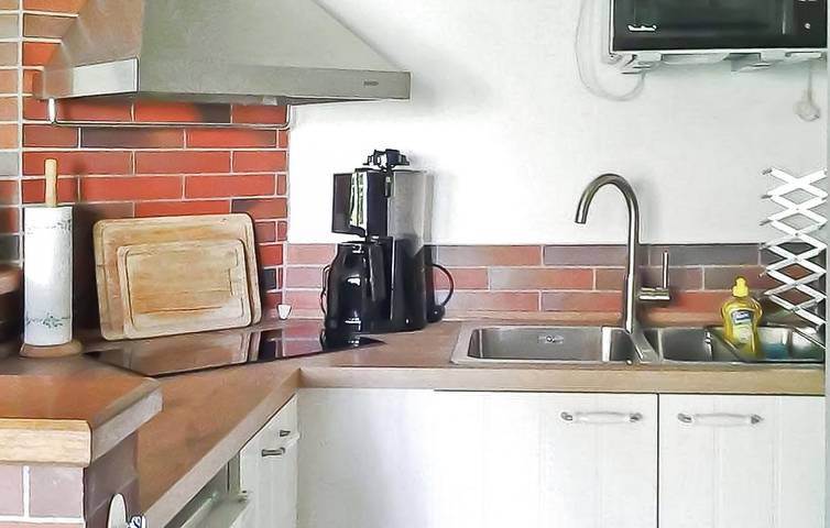 Modern Beachside Apartment with Private Terrace in Dranske, Ruegen