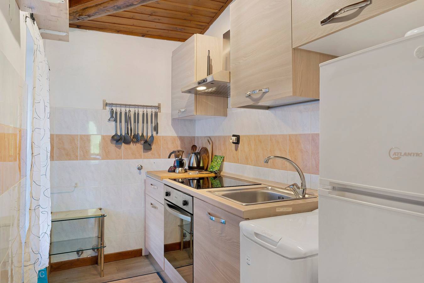 Casa Vacanze 'La Casa Di Pietra - Maissana' con Vista Montagna, Terrazza e Giardino Privati in Maissana, Riviera di Levante