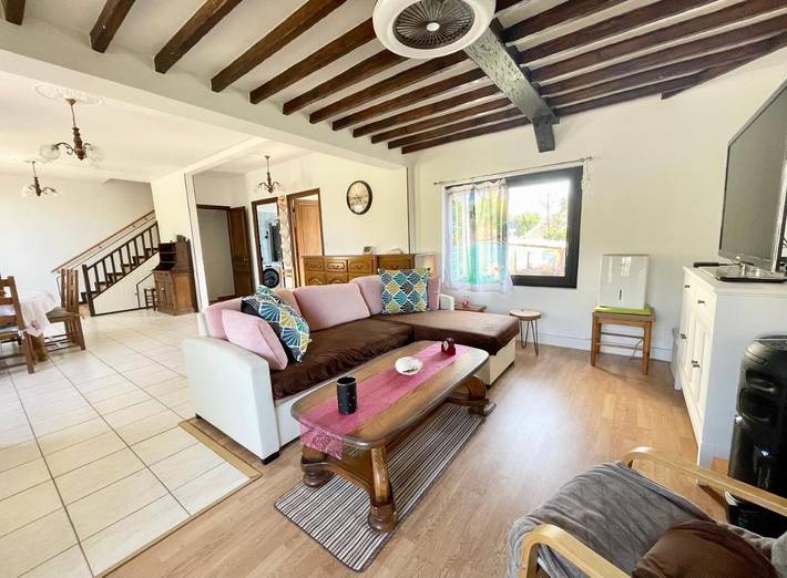 Location de vacances pour 6 personnes, avec Terrasse à Couilly-Pont-aux-Dames