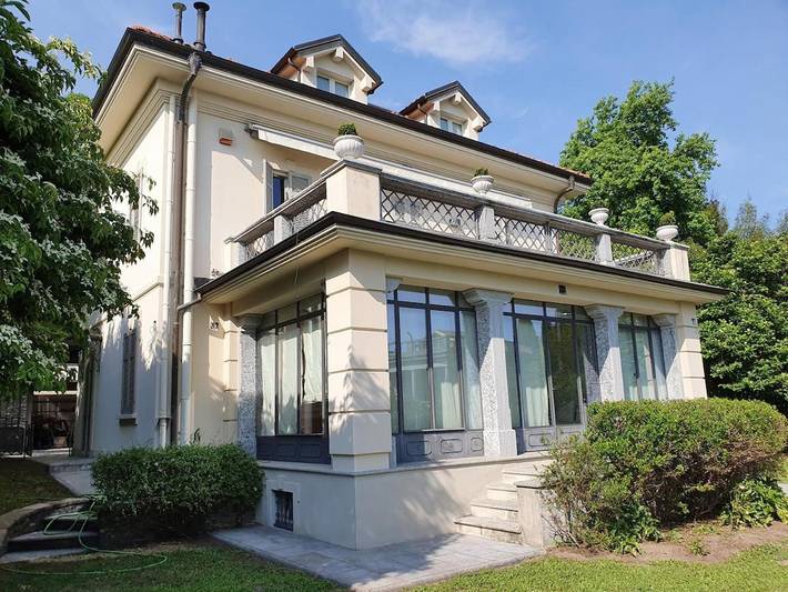 Villa pour 6 personnes, avec jardin et vue ainsi que terrasse et vue sur le lac à Comune di Verbania