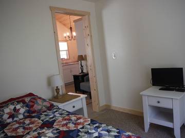 Cabin for 6 Guests in Geneva-on-the-Lake, Ashtabula County, Picture 2