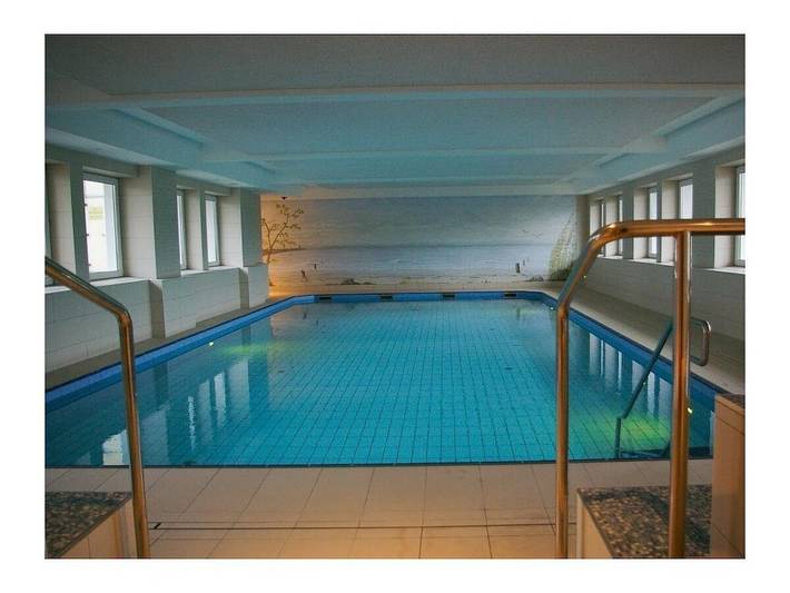 Ferienhaus für 4 Personen, mit Balkon und Garten sowie Pool und Sauna in Döse