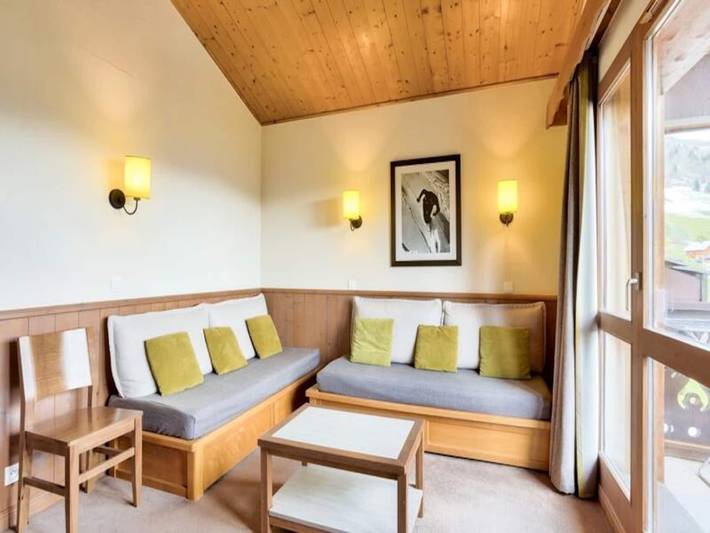 Chalet pour 7 personnes, avec balcon, adapté aux familles dans Valmorel