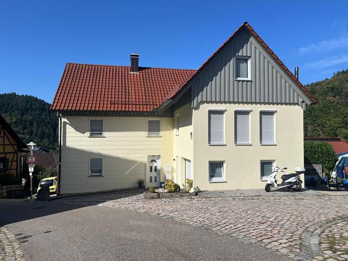 Hel lejlighed, Apartment 'Schillinger' with Wi-Fi in Gernsbach, Nord Sortskoven