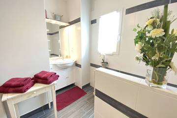 Chambre D’hôte pour 3 Personnes dans Larroque-sur-l'Osse, Gers, Photo 3