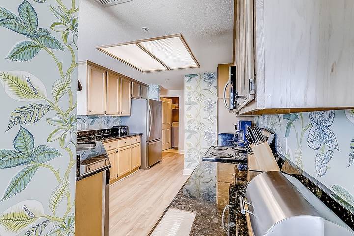 Vacation rental for 6 people, with hot tub and pool as well as balcony in Hilton Head Island