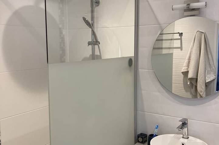 Gîte pour 4 personnes, avec balcon dans Grand Port (Aix-les-Bains) - 3