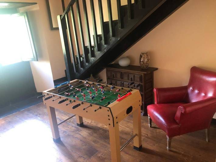 Casa rural para 13 personas, con terraza además de vistas y piscina en El Bierzo - 4