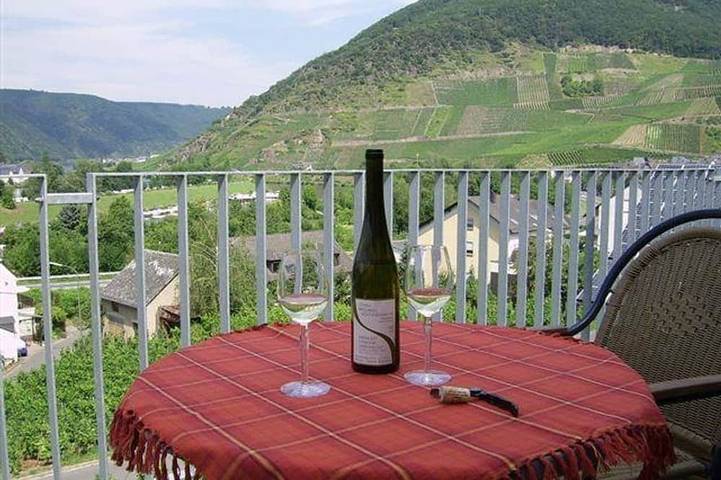 Ferienwohnung für 5 Personen, mit Balkon in Senheim - 3