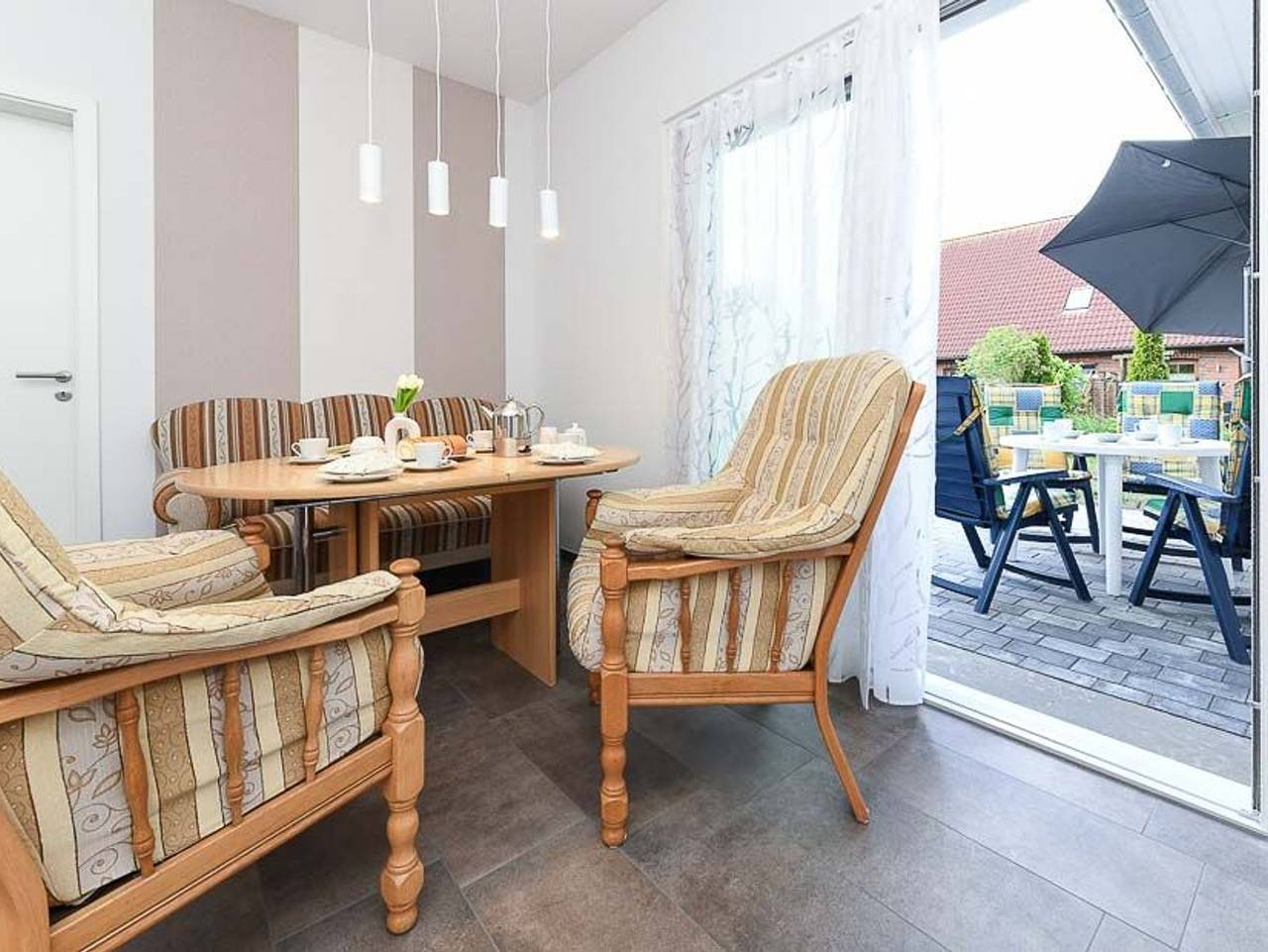 Ganze Ferienwohnung, Ferienwohnung im Haus Deichmuschel in Bensersiel, Landkreis Wittmund