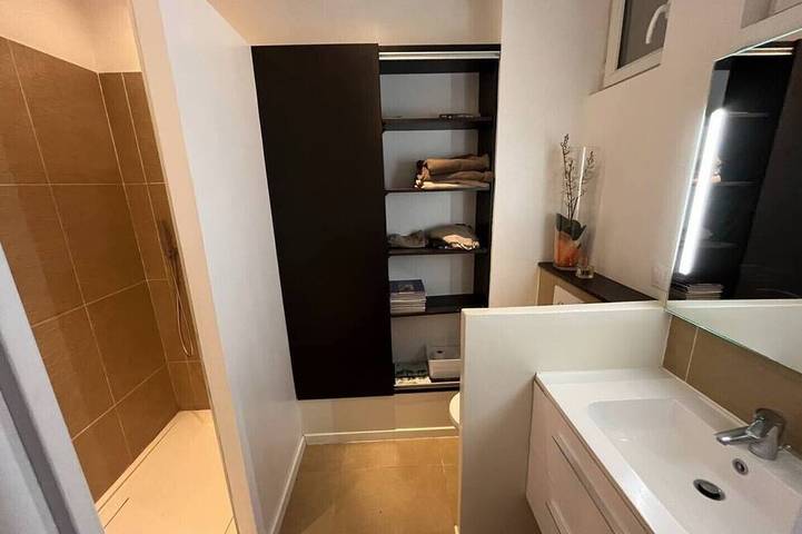 Location de vacances pour 2 personnes, avec jardin à Houilles - 4