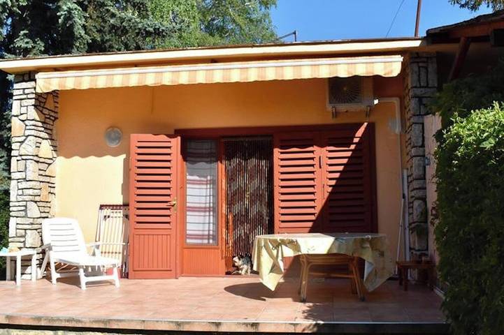 Ferienhaus für 5 Personen, mit Garten und Terrasse - 1