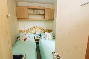 Static Caravan for 6 People in Shropshire, West Midlands, Photo 2