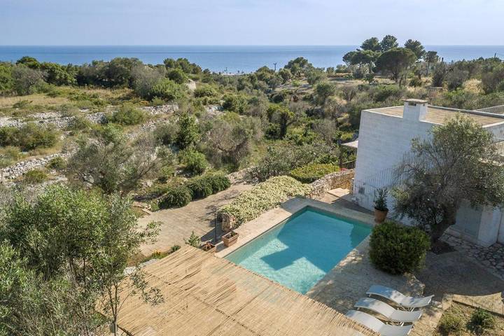 Villa per 4 persone, con piscina e terrazza nonché panorama a Morciano di Leuca