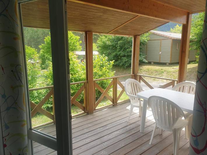 Location de vacances pour 5 personnes, avec jardin ainsi que vue et piscine, animaux acceptés à Quillan - 3