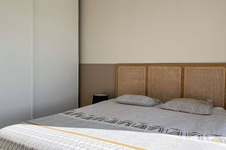 Location de vacances pour 8 personnes, avec jardin à Valaurie - 3