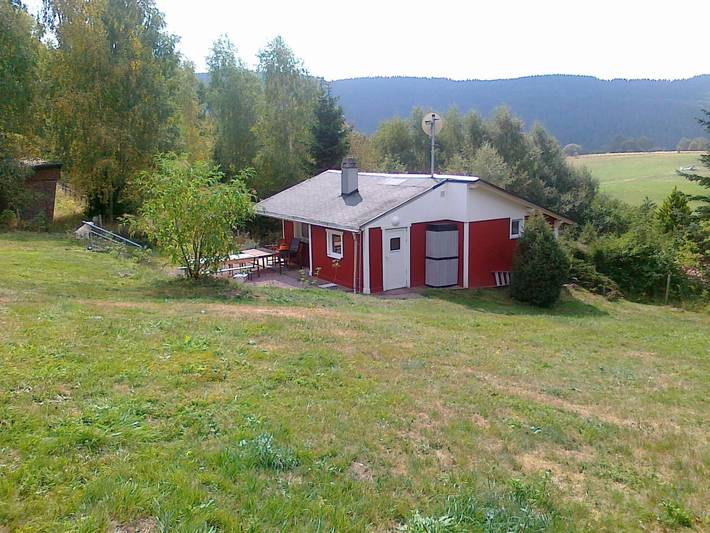 Ferienhaus für 2 Personen, mit Terrasse und Garten in Suhl - 3