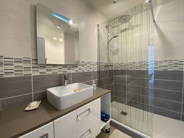 Appartement De Vacances pour 5 Personnes dans Perros-Guirec, Région de Lannion, Photo 4