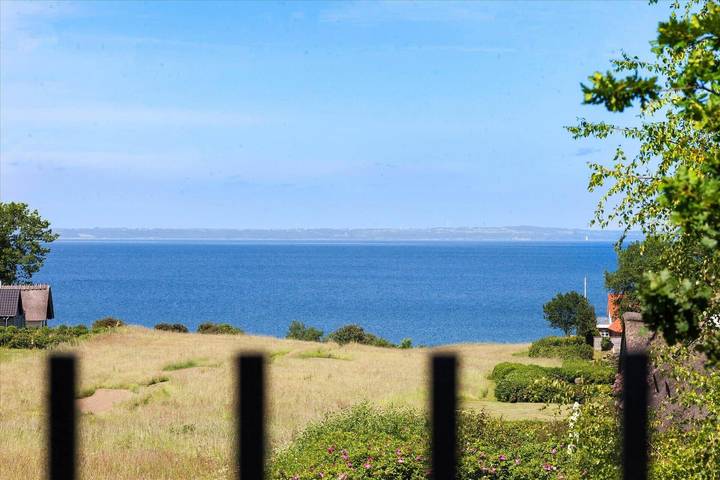 Ferienhaus für 6 Personen, mit Terrasse und Garten in Båring Strand - 3