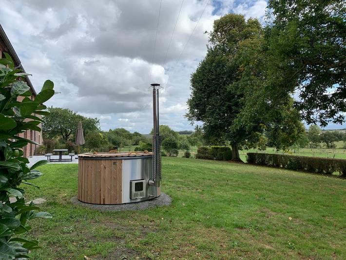 Location de vacances pour 10 personnes, avec vue et jardin à Walcourt - 2