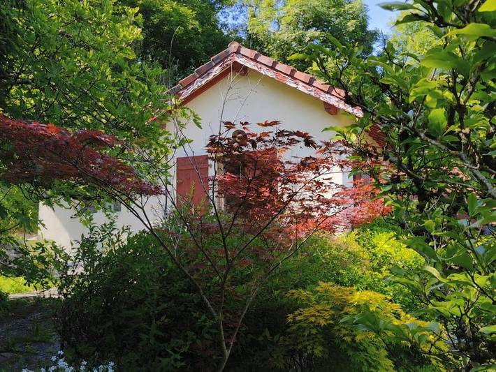 Location de vacances pour 3 personnes, avec vue et jardin à Monnetier-Mornex