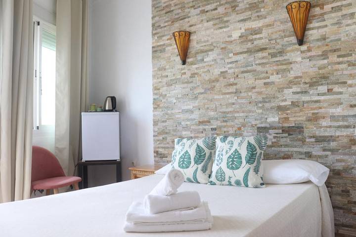 Maison d’hôte pour 2 personnes, avec jardin ainsi que piscine et terrasse à Calpe - 2