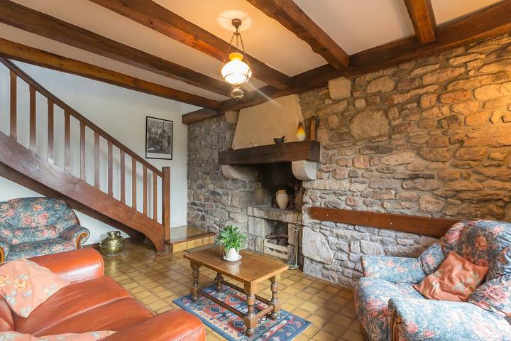 Gîte pour 4 personnes, avec jardin dans Theix-Noyalo - 3