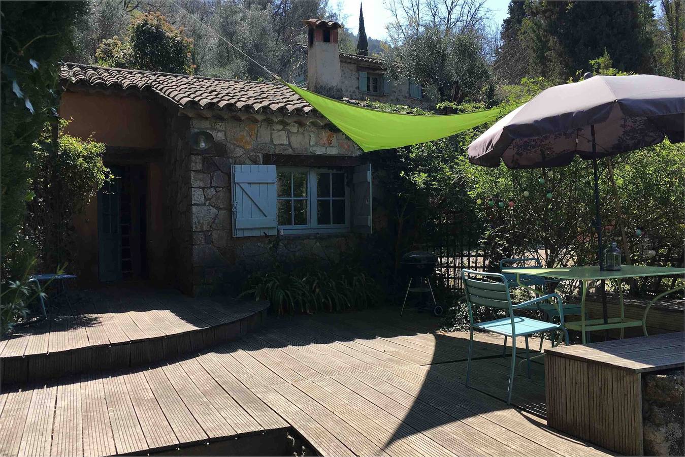 Maison de vacances « Le Cabanon Vue Sur La Vallée » avec balcon et Wi-Fi in Le Bar-sur-Loup, Côte méditerranéenne (France)
