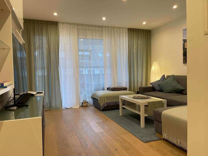 Ferienwohnung für 5 Personen, mit Ausblick und Balkon in Metzingen